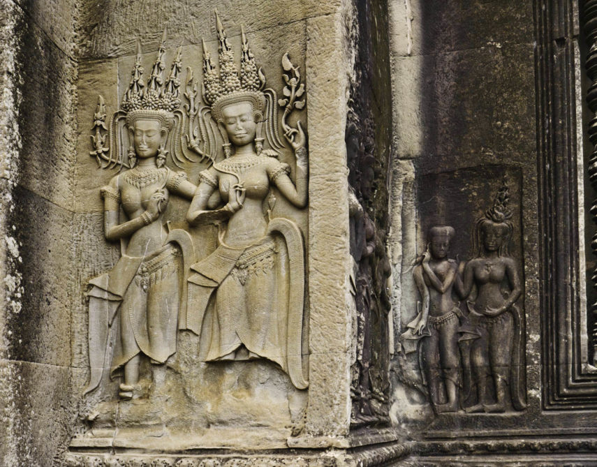 20110213_Cambodia_1120 Two plus TwoApsara