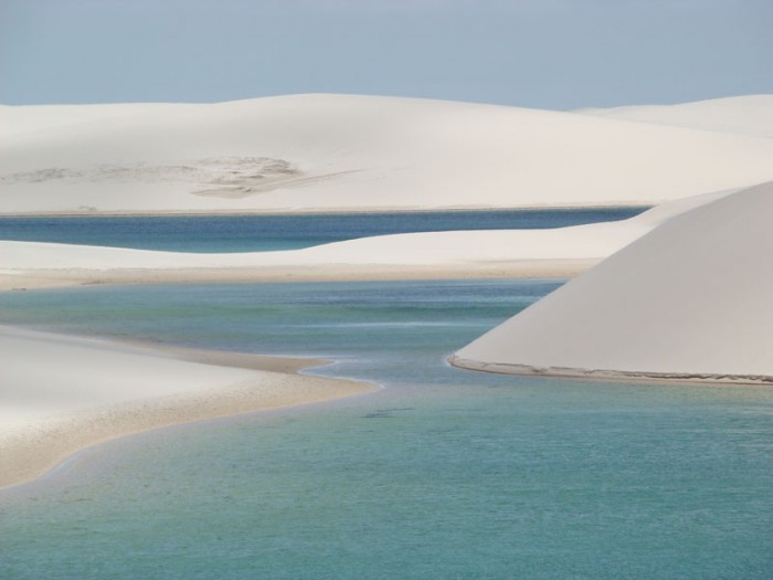 Lencois-Maranhenses-National-park-Lagoon