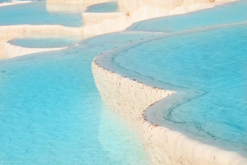 Natural-travertine-pools-and-terraces-Pamukkale-Turkey